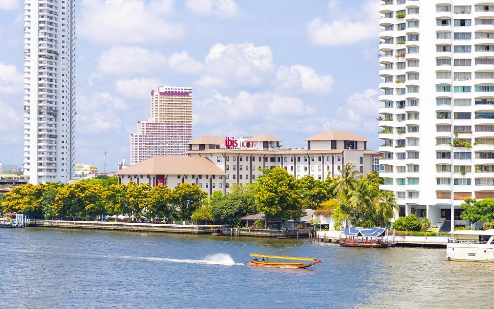 Ibis Bangkok Riverside 3*