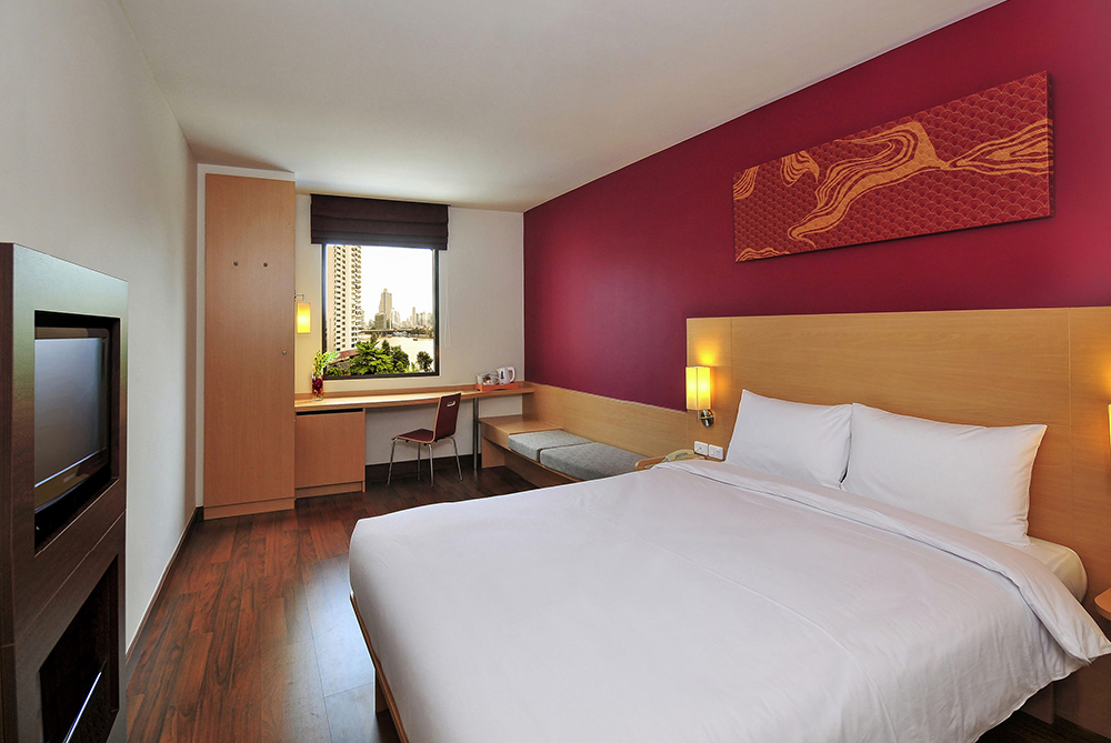 Ibis Bangkok Riverside 