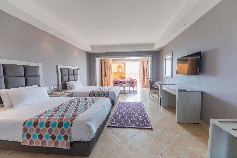 Sunrise Grand Select Crystal Bay Resort 5*