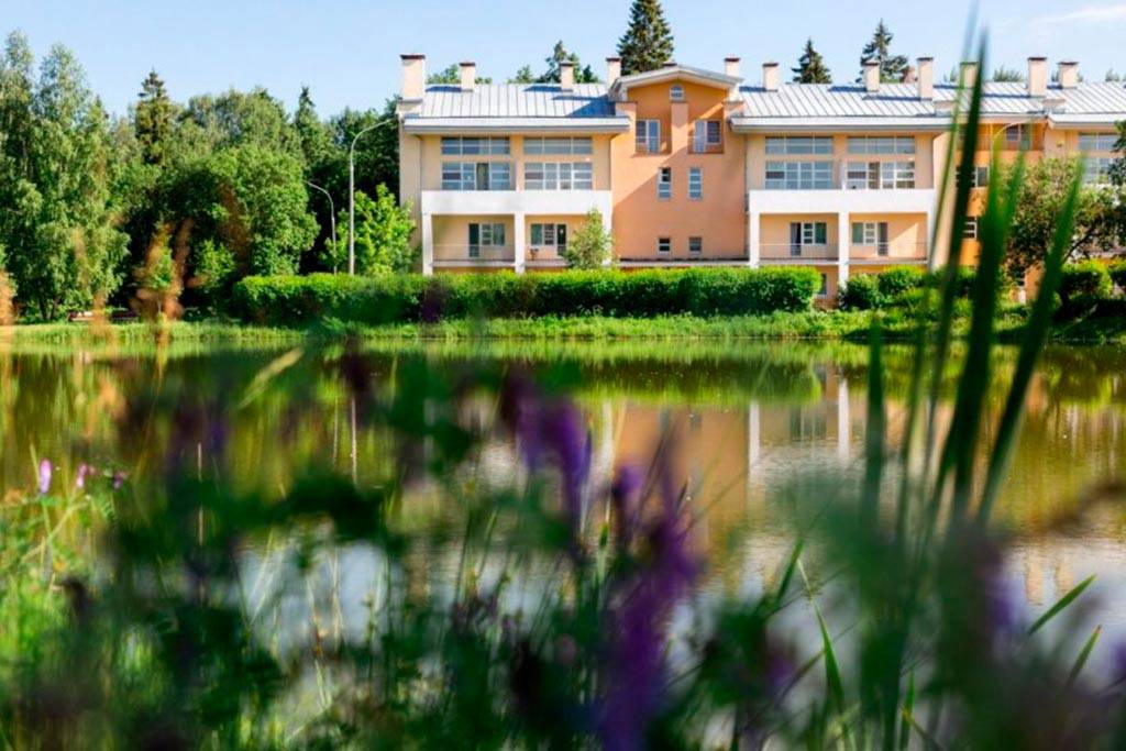 Загородный комплекс «Тропикана парк»