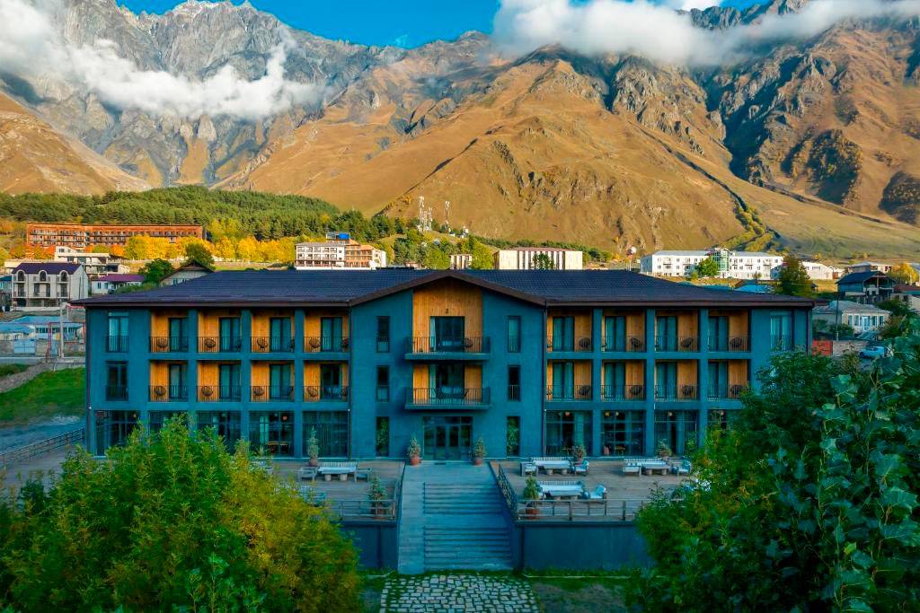 Intourist Kazbegi