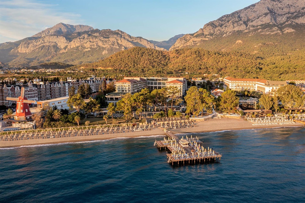 Akra Kemer