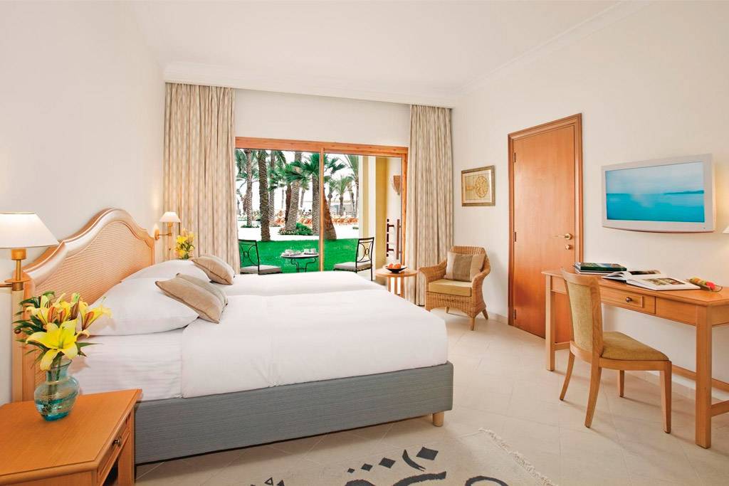Movenpick Resort & Marine Spa 5*