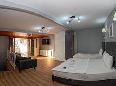 Фото отеля Taxim Trend Suites