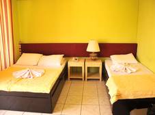 Фото отеля Sun Kiss Hotel