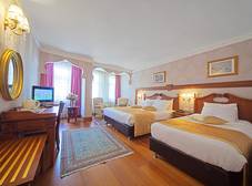 Фото отеля Azade Hotel