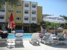 Фото отеля Oya Family Suites