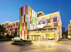Фото отеля Mercure Beijing Downtown