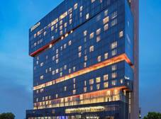Фото отеля Hilton Guangzhou Tianhe Hotel