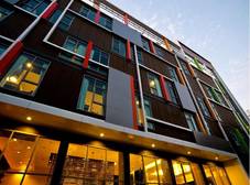Фото отеля FX Hotel Metrolink Makkasan