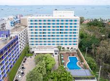 Фото отеля The Bayview Pattaya
