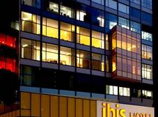 Фото отеля Ibis Hong Kong Central & Sheung Wan Hotel