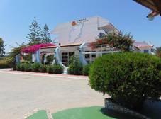 Фото отеля Nirvana Beach Hotel