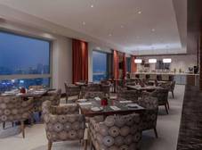Фото отеля Swissotel Al Ghurair Dubai