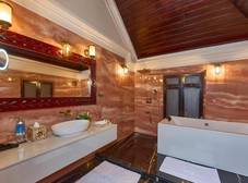Фото отеля The Leela Ashtamudi, A Raviz Hotel