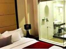 Фото отеля Goldberry Suites & Hotel