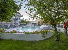 Фото отеля Akdeniz Beach Hotel