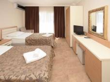 Фото отеля Risa Hotel