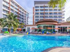 Фото отеля The Beach Heights Resort