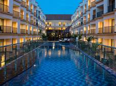Фото отеля Park Regis Kuta