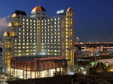 Фото отеля Al Meroz Hotel Bangkok - The Leading Halal Hotel