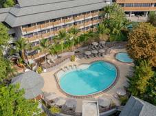 Фото отеля Holiday Inn Resort Krabi Ao Nang Beach