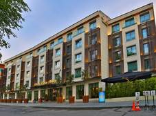 Фото отеля Dosso Dossi Hotels Downtown