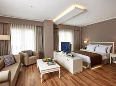Фото отеля Renata Suites Boutique Hotel