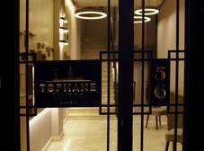 Фото отеля Tophane Suites