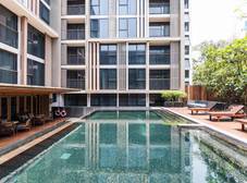 Фото отеля Arcadia Suites Ploenchit Bangkok