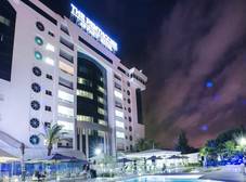 Фото отеля The Penthouse Suites Hotel