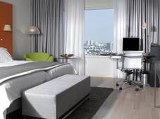 Фото отеля Crowne Plaza City Center