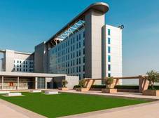 Фото отеля Aloft Abu Dhabi