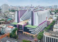 Фото отеля The Twin Towers Hotel