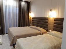 Фото отеля Rose Hotel