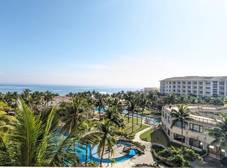 Фото отеля Olalani Resort and Condotel