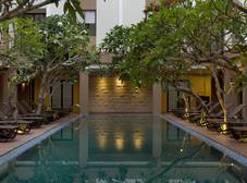 Фото отеля Hotel Santika Kuta
