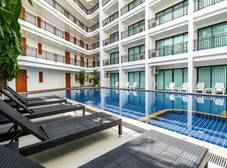 Фото отеля Paripas Patong Resort