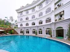 Фото отеля Boulevard Hotel