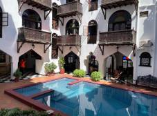 Фото отеля Dhow Palace