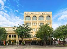 Фото отеля Royal Hotel Saigon