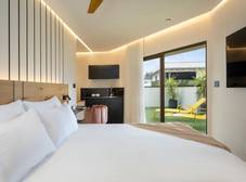 Фото отеля Arbel Suites Hotel