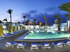 Фото отеля Hari Club Beach Resort