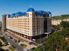 Фото отеля Shera Park Inn