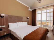 Фото отеля Family Pride inn