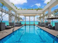 Фото отеля Paris Deli Danang Beach Hotel