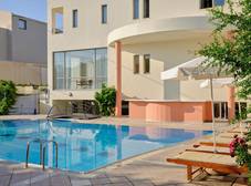 Фото отеля Yakinthos Hotel