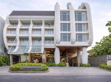 Фото отеля Bedrock Hotel Kuta