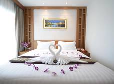 Фото отеля Expat Hotel Patong Center