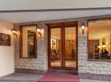 Фото отеля The Somerset Hotel